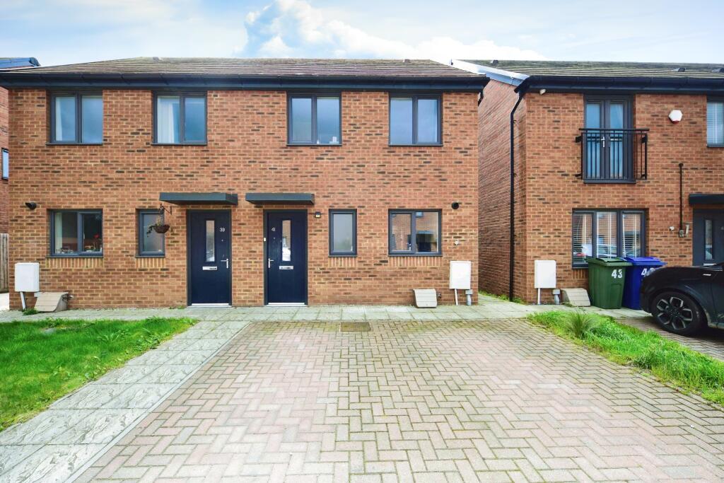 3 bedroom semidetached house for sale in Flanagan Avenue, Queenborough, ME11