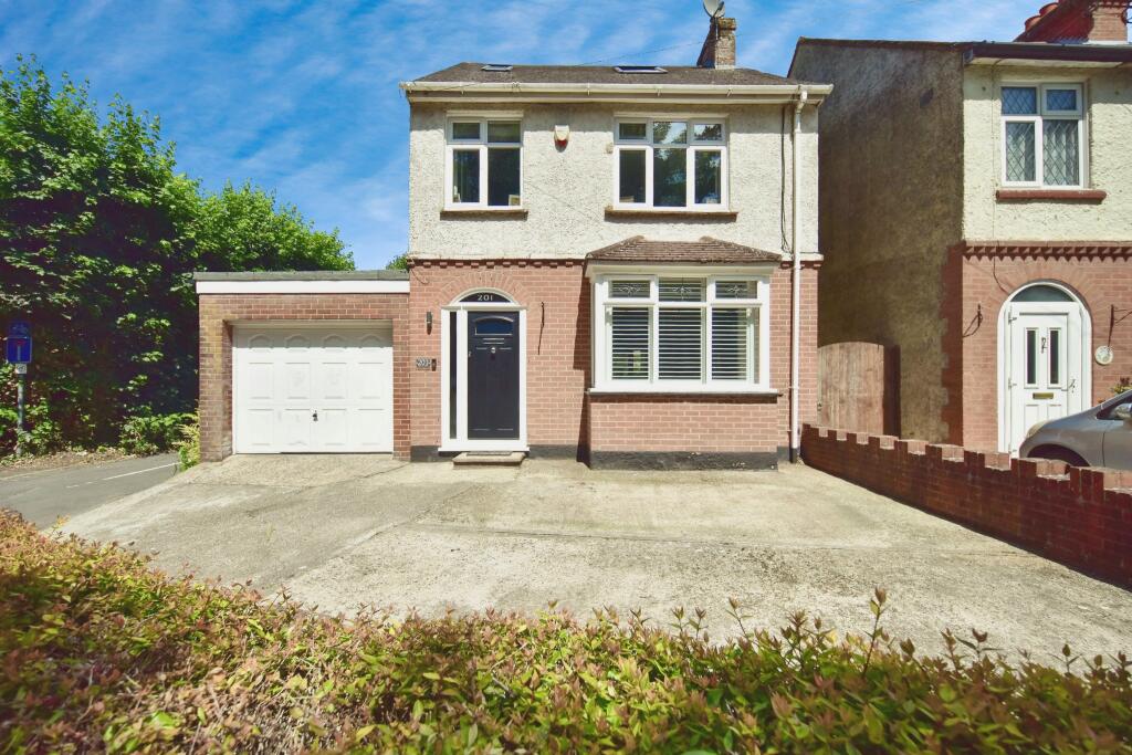 Main image of property: Queens Road, Maidstone, ME16