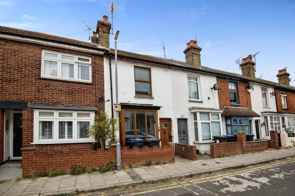 3 bedroom terraced house for sale in Regent Street, Whitstable, CT5