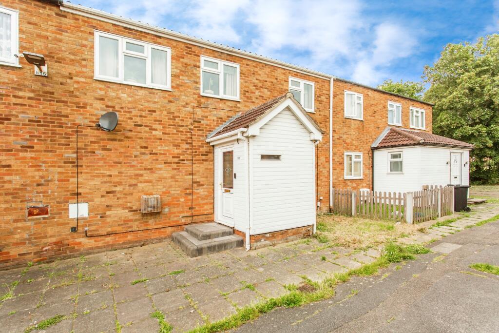 Main image of property: Elm Green, Basildon, SS13