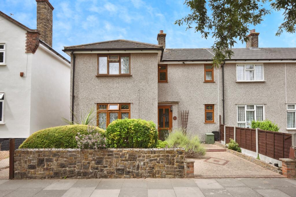 Main image of property: Bournemouth Park Road, Southend-on-Sea, SS2