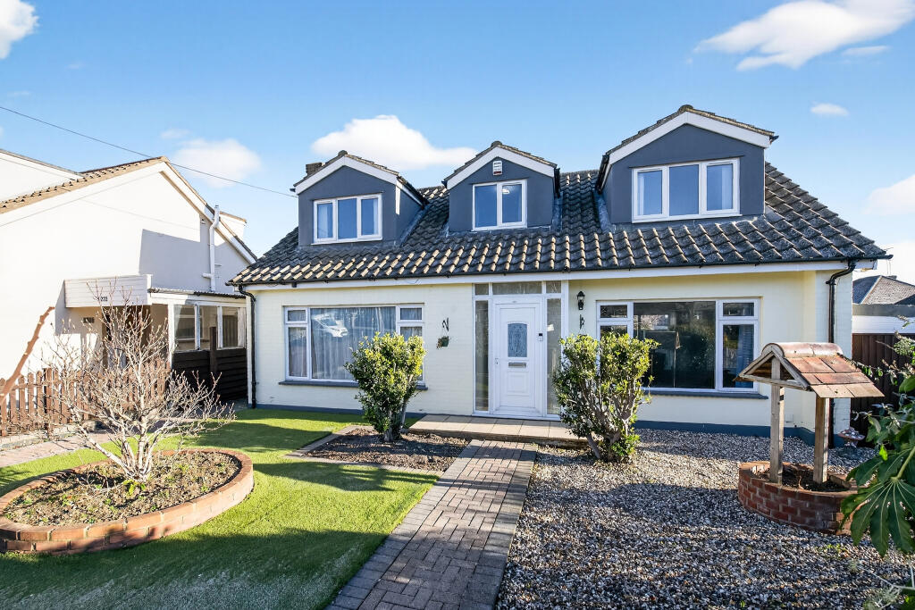 Main image of property: Ashingdon Road, Rochford, SS4