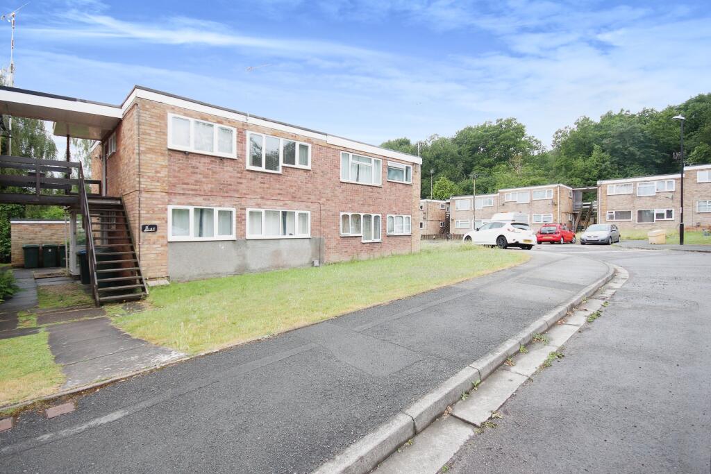2 bedroom for sale in Woodcraft Close, Coventry, CV4