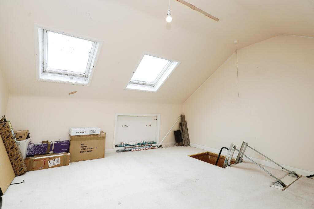 Additional property image - Acacia Grove, Rugby, CV21