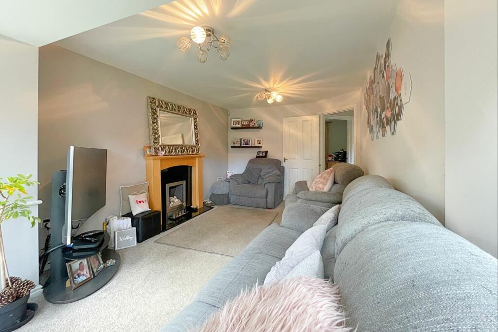 Additional property image - Daffodil Drive, Bedworth, CV12