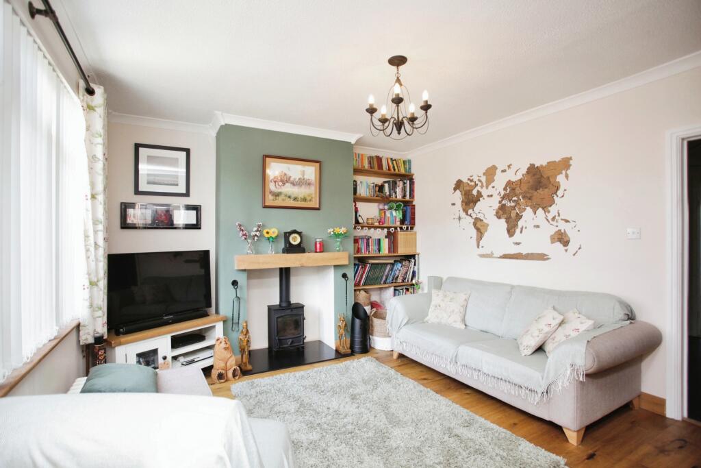 Additional property image - Station Road, Nuneaton, CV13