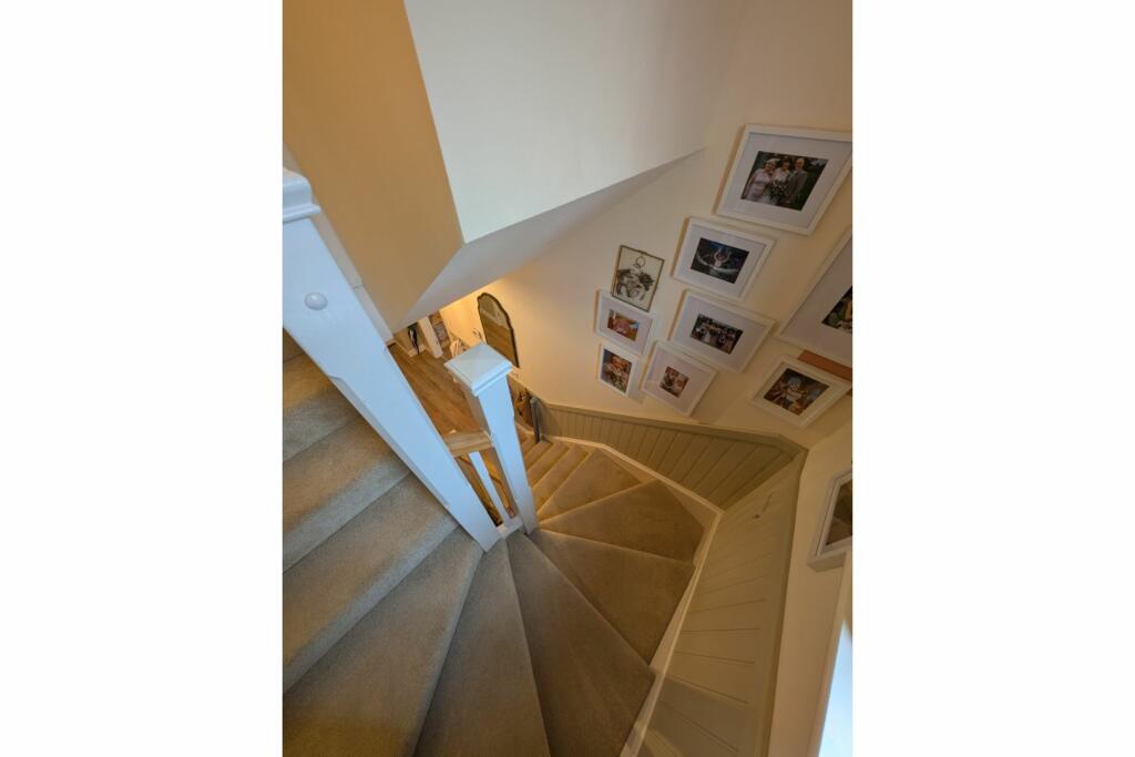 Additional property image - Swift Gardens, Southam, CV47