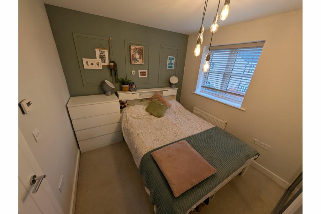 Additional property image - Swift Gardens, Southam, CV47
