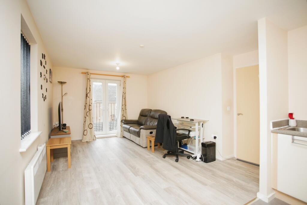 Additional property image - Crackthorne Drive, Rugby, CV23