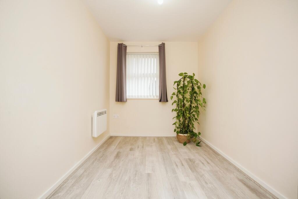 Additional property image - Crackthorne Drive, Rugby, CV23