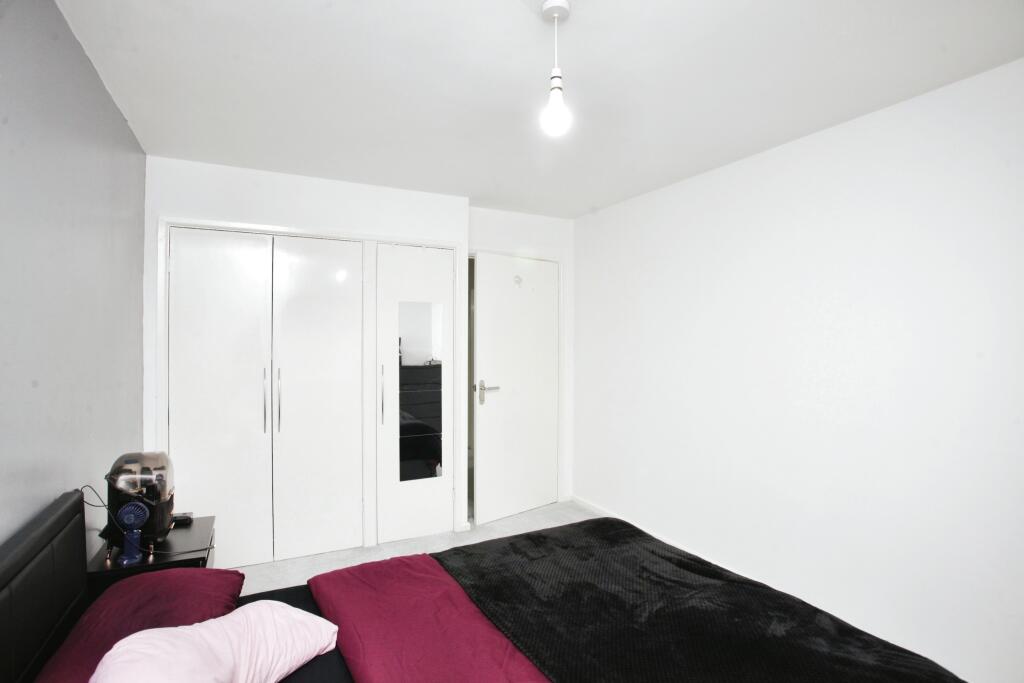 Additional property image - Silken Court, Nuneaton, CV11