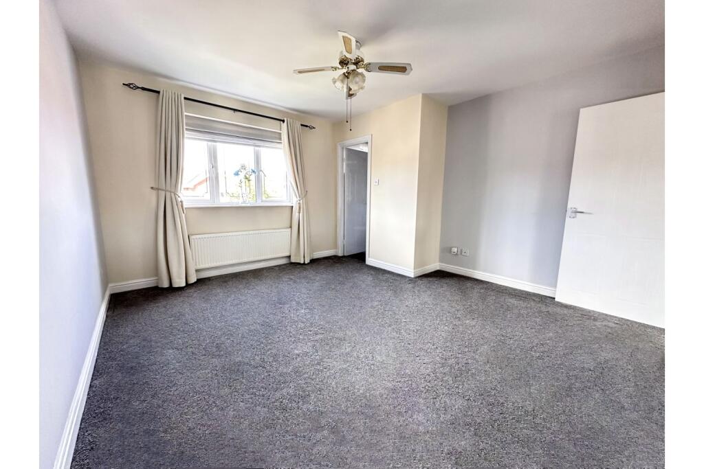 Additional property image - Shylock Grove, Heathcote, Warwick, CV34