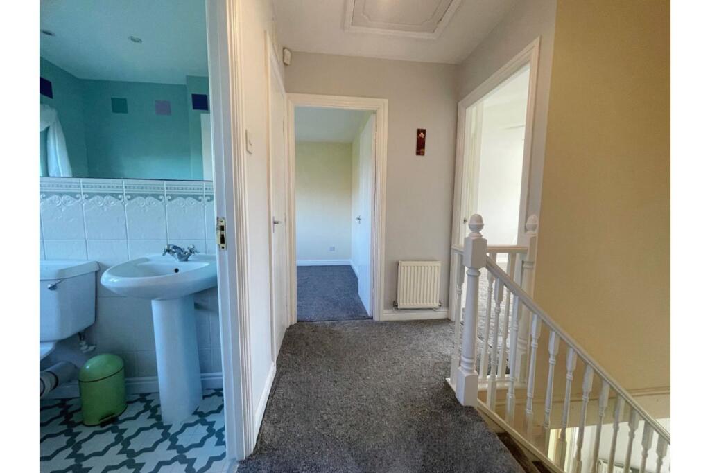 Additional property image - Shylock Grove, Heathcote, Warwick, CV34