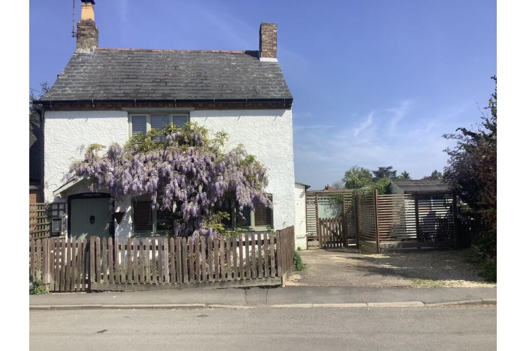 Main image of property: Church Road, Long Itchington, CV47
