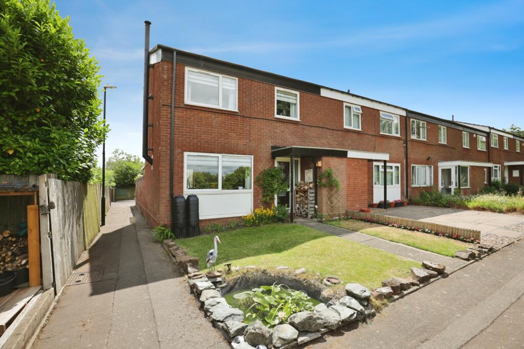 Main image of property: Tivey Court Road, Coventry, CV6
