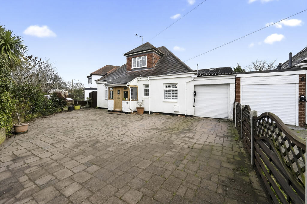 Main image of property: Rugby Road, Cubbington, Leamington Spa, CV32