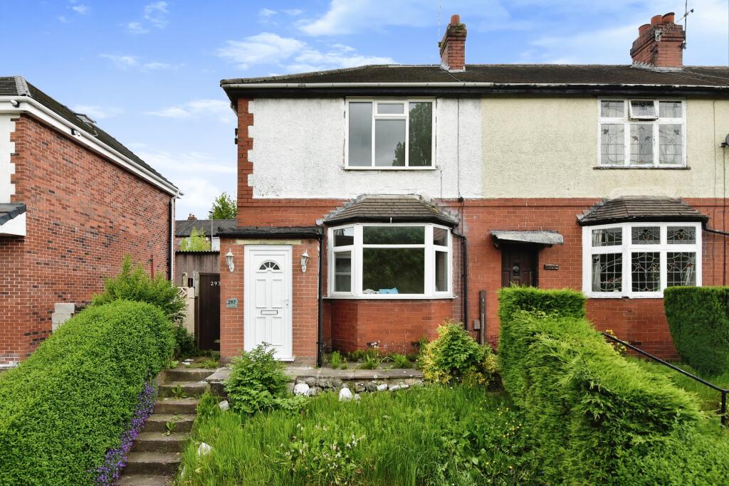2 bedroom end of terrace house for sale in Leek Road, Stokeontrent, ST4