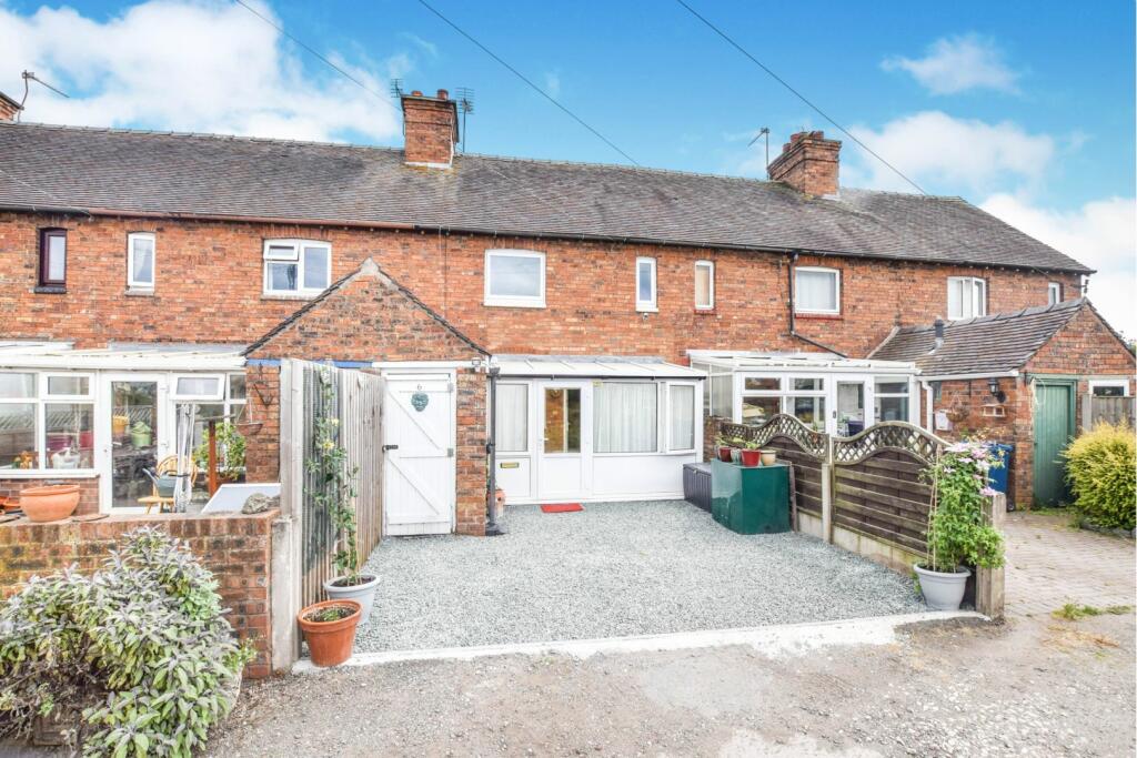 2 bedroom terraced house for sale in Prince Albert Terrace, Stone, ST15