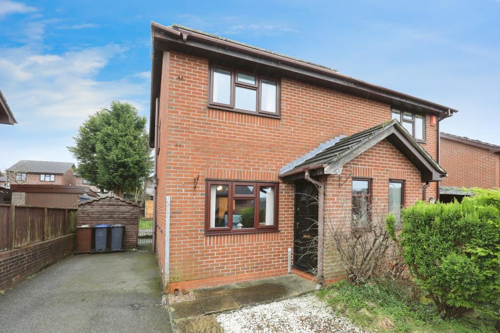 2 bedroom semidetached house for sale in Wordsworth Close, Cheadle