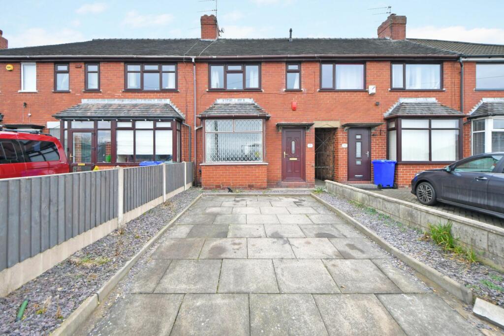 2 bedroom town house for sale in Tideswell Road, StokeonTrent, ST3