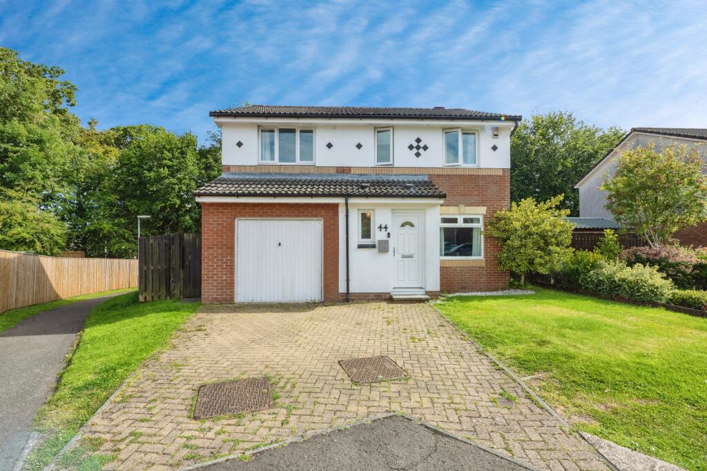 Main image of property: Scaraben Crescent, Glenrothes, KY6