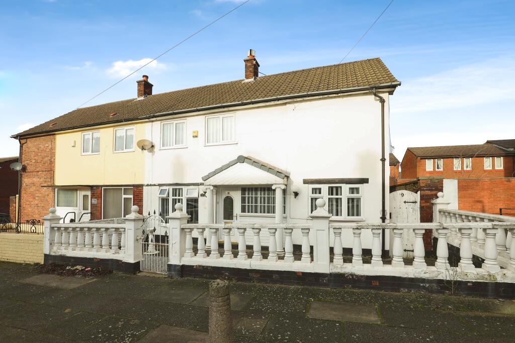 4 bedroom semidetached house for sale in Swindon Street, Liverpool, L5