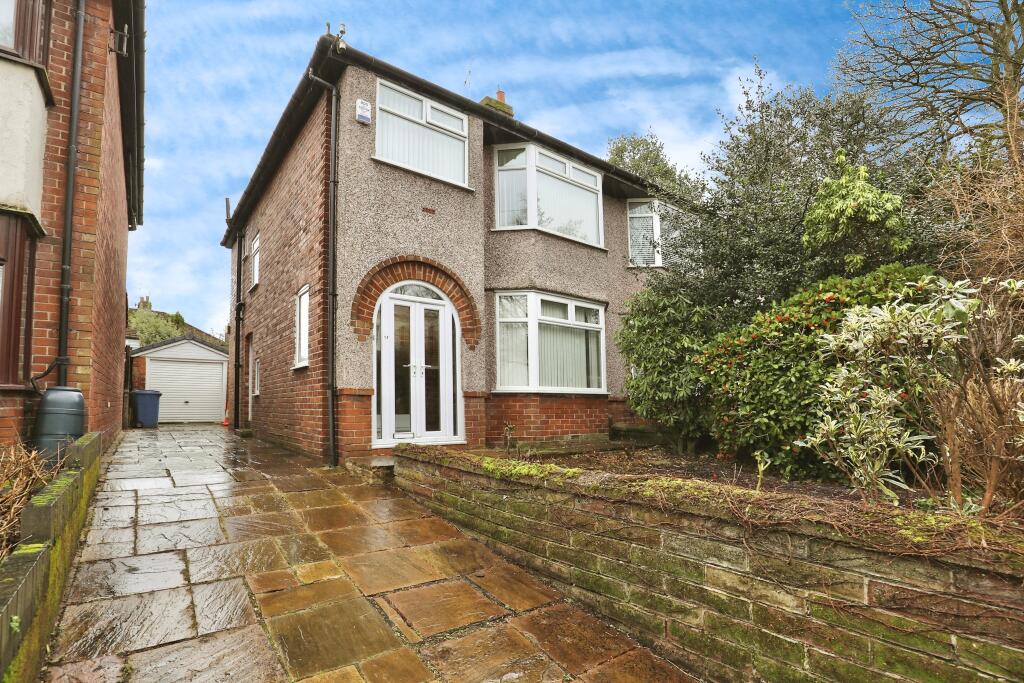 3 bedroom semidetached house for sale in Haymans Green, Liverpool, L12