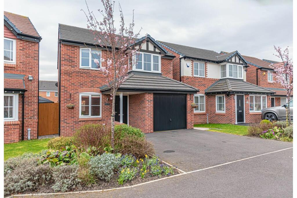3 bedroom detached house for sale in Hardy Close, Orrell Park, L20