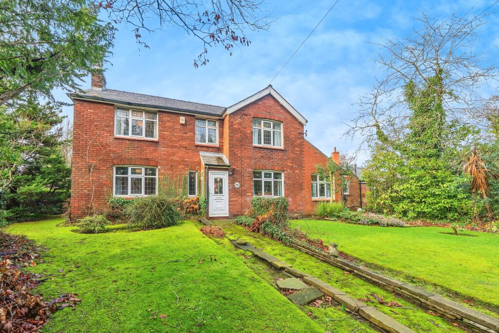 3 bedroom semidetached house for sale in Briars Lane, Ormskirk, L40