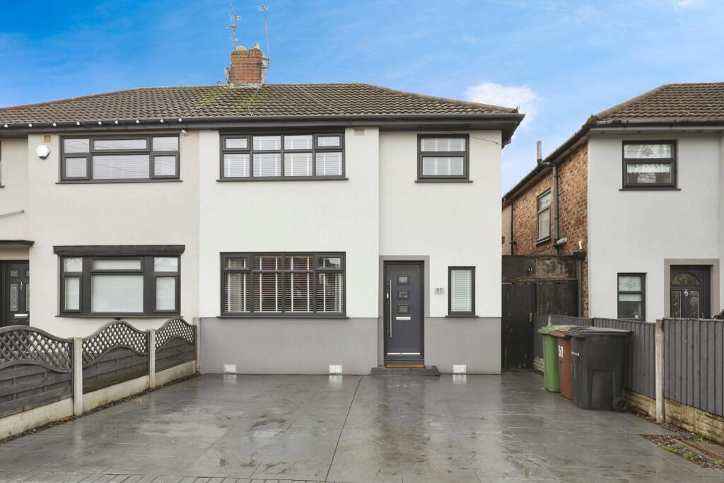 Main image of property: Park Lane West, Bootle, L30