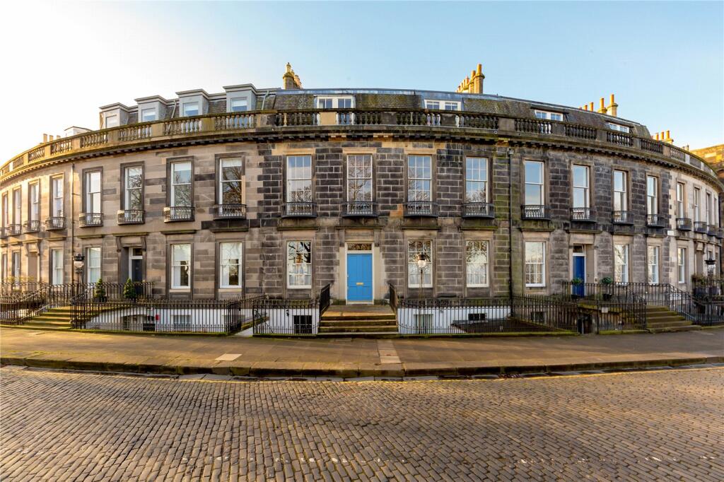 5 bedroom terraced house for rent in Carlton Terrace, Edinburgh, Midlothian, EH7