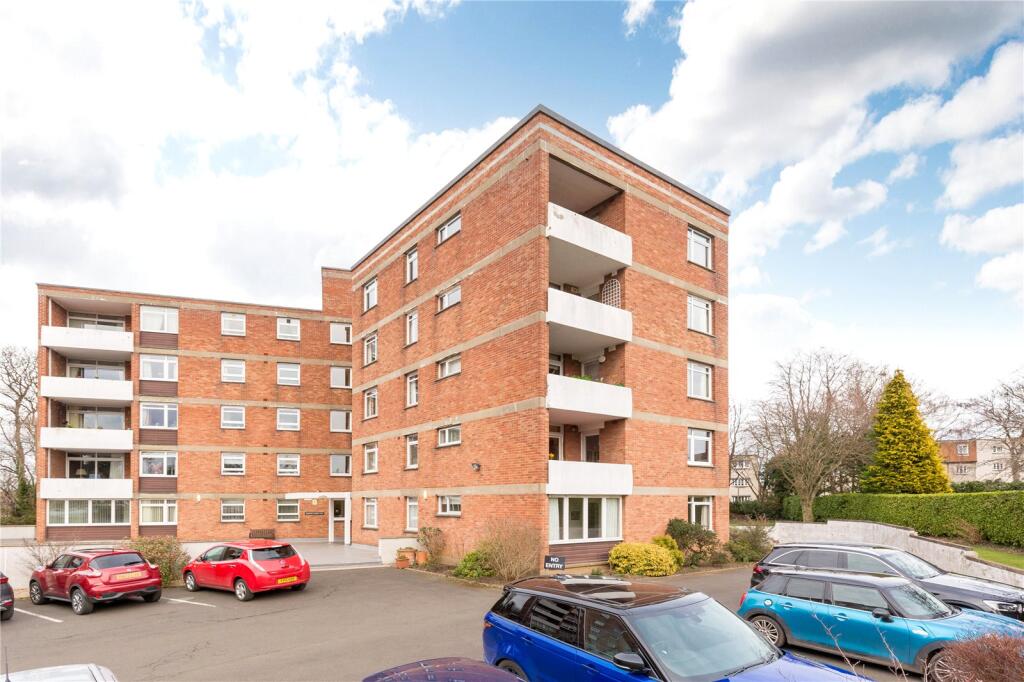 Main image of property: Braehead Park, Edinburgh, Midlothian, EH4