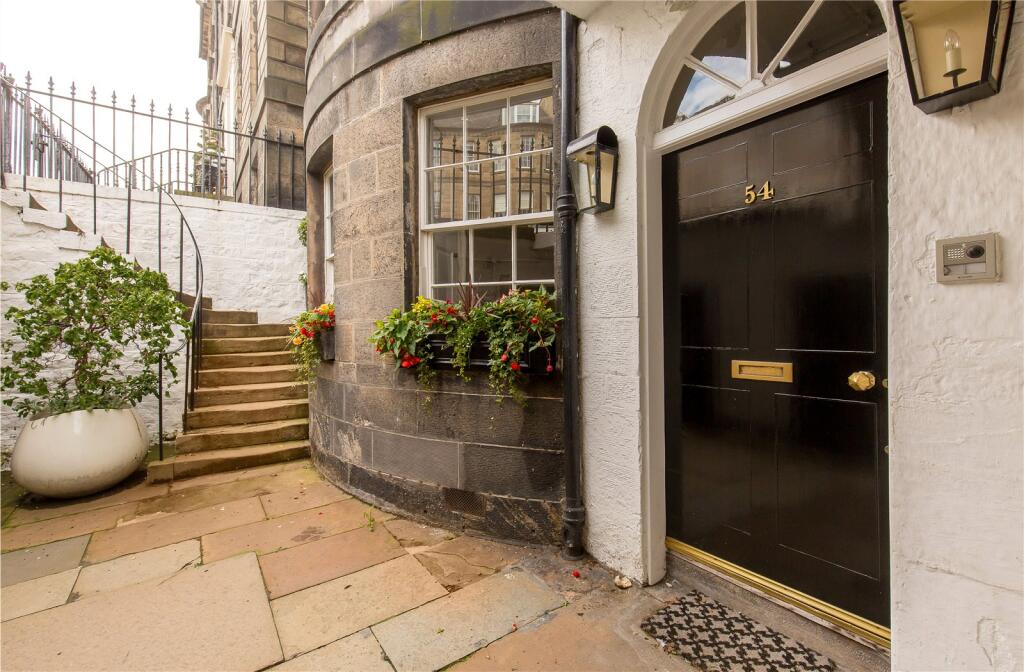 Main image of property: North Castle Street, Edinburgh, EH2