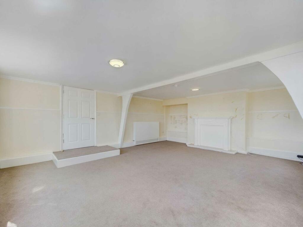 7 bedroom detached house for sale in Chilsworthy, PL18