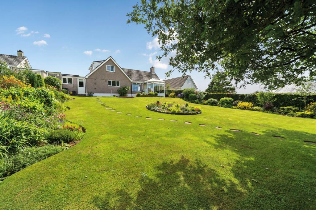 Main image of property: 26 Westover Road, Callington