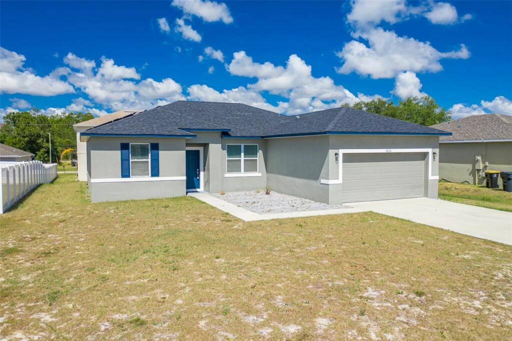 4 bedroom Detached house for sale in Florida, Osceola County...