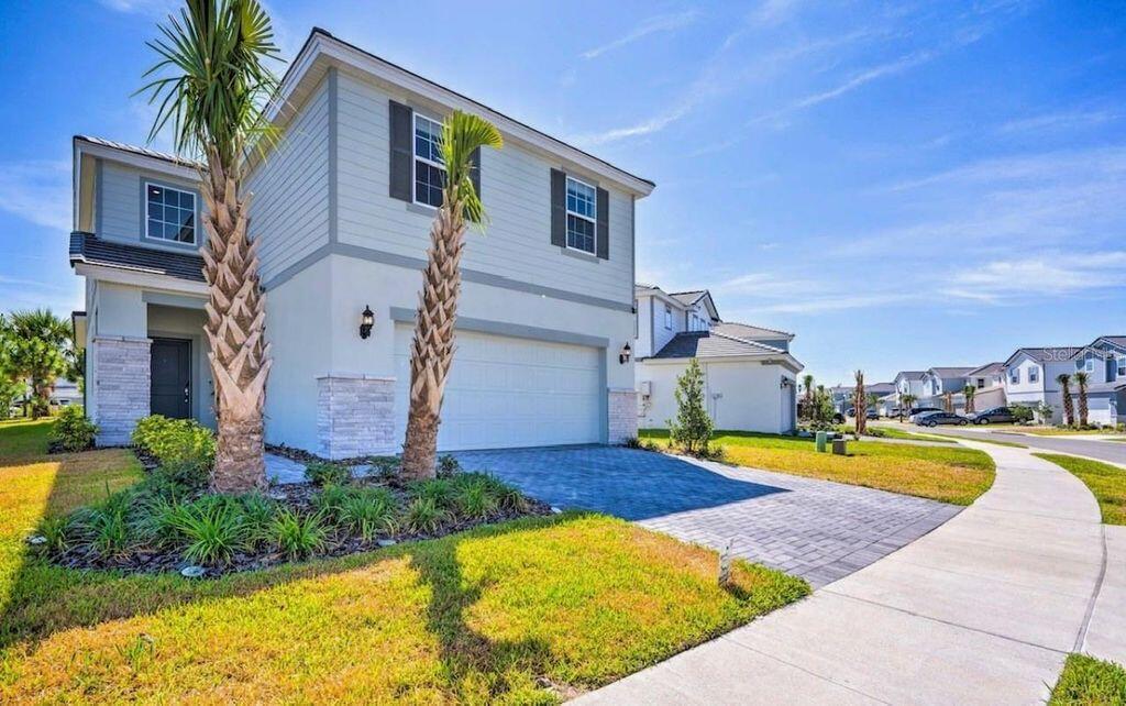 Main image of property: Florida, Polk County, Davenport