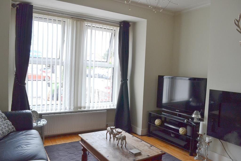 3 bedroom semidetached house for sale in Bournemouth Road, Chandlers Ford, SO53