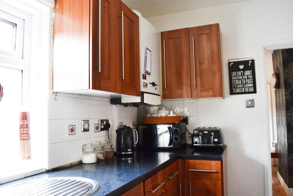 3 bedroom semidetached house for sale in Bournemouth Road, Chandlers Ford, SO53