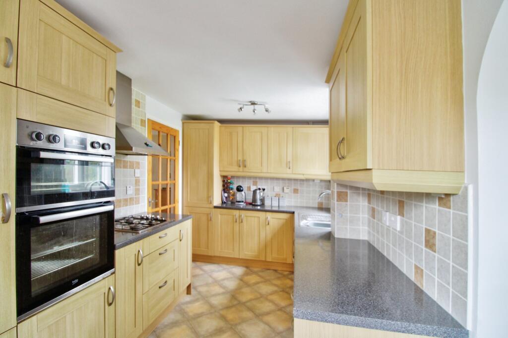 4 bedroom detached house for sale in Hunting Gate, Birchington, CT7