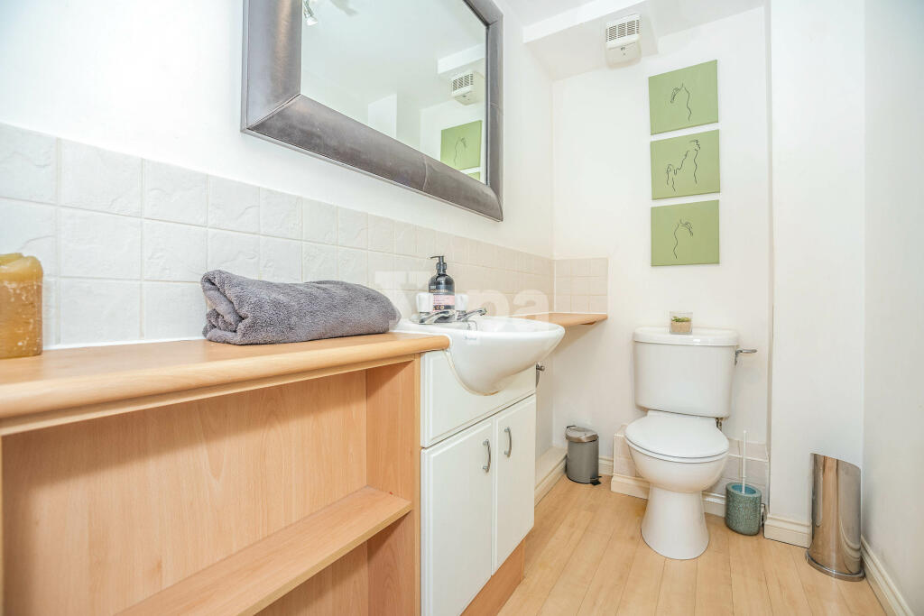 Additional property image - Anvil Terrace, Dartford, DA2
