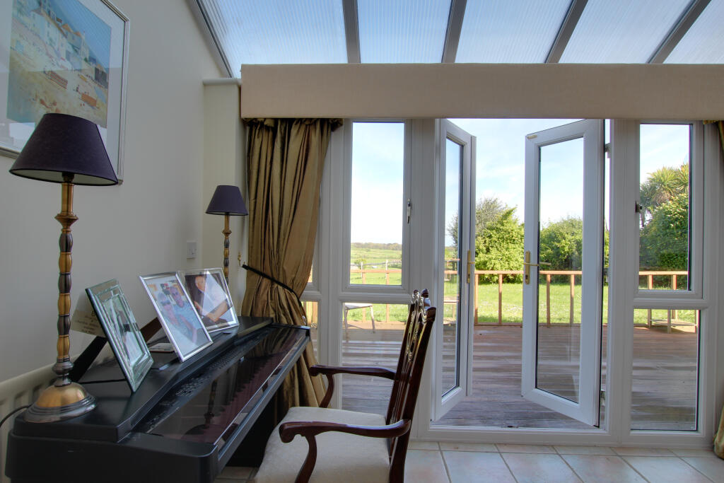 Additional property image - Foreland Heights, Broadstairs, CT10
