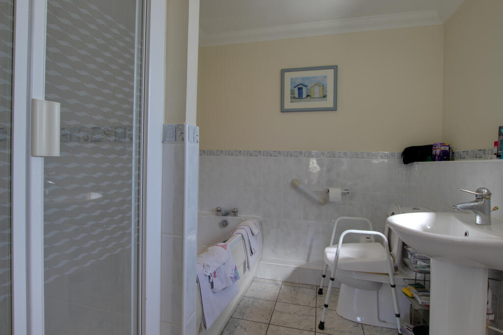 Additional property image - Foreland Heights, Broadstairs, CT10
