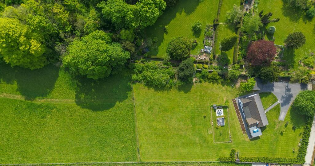 Additional property image - London Road, Temple Ewell, CT16
