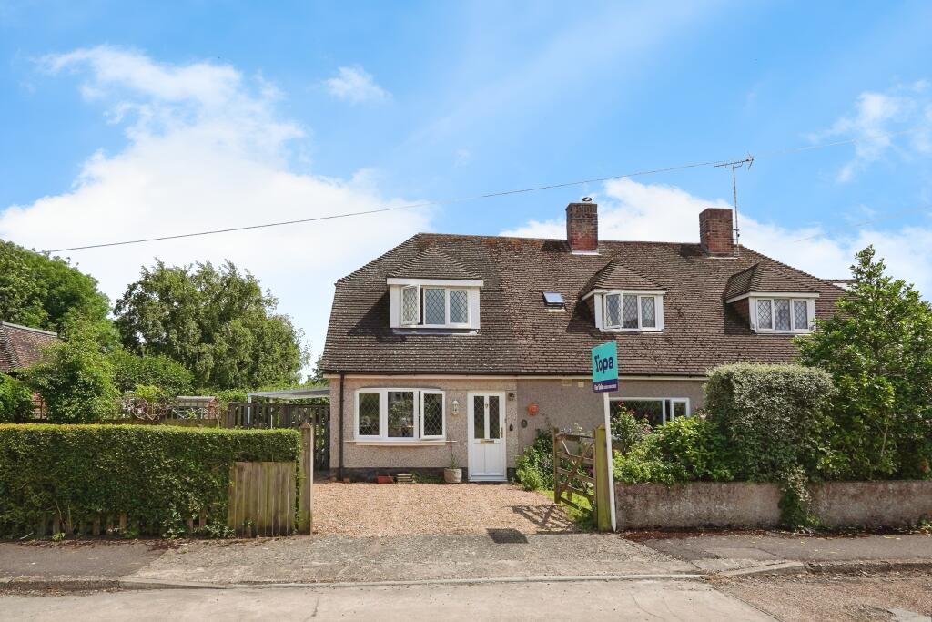 4 bedroom semidetached house for sale in Orchard Valley, Hythe, CT21