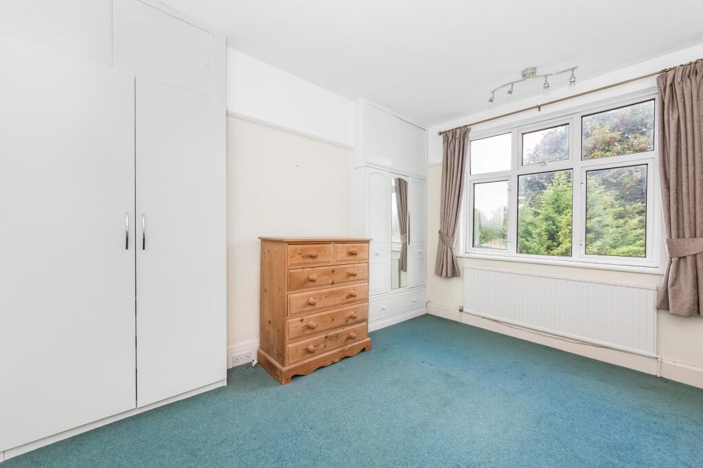 Additional property image - Fryston Avenue, Coulsdon, CR5