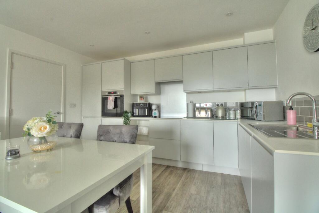 Additional property image - Salt Marsh Road, Shoreham-by-sea, BN43