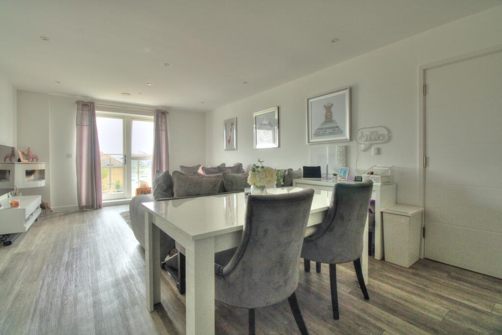 Additional property image - Salt Marsh Road, Shoreham-by-sea, BN43