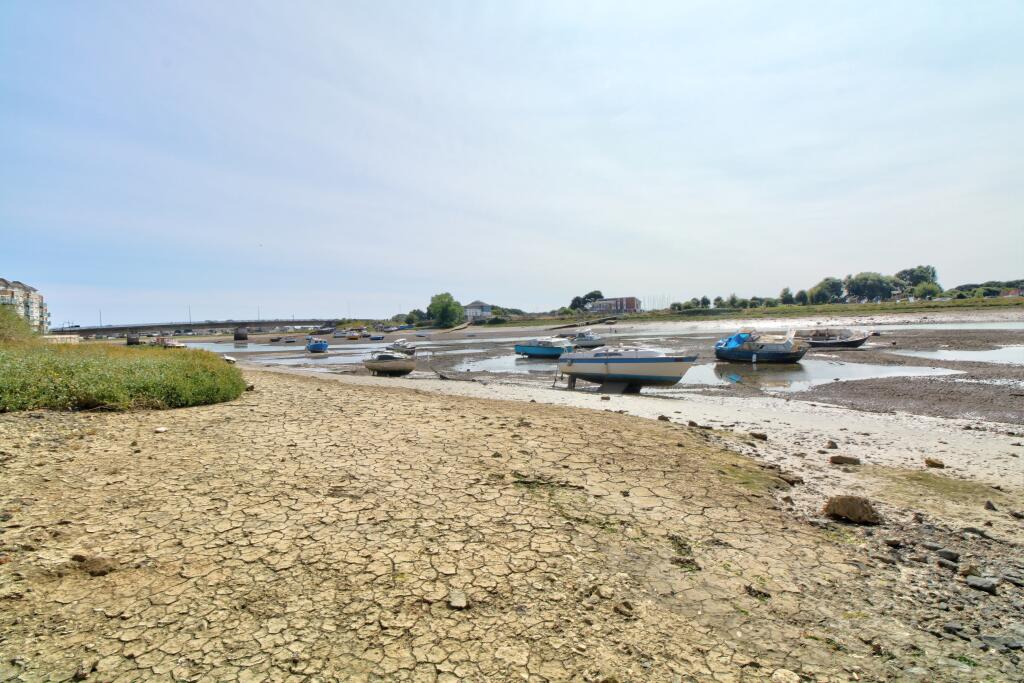 Additional property image - Salt Marsh Road, Shoreham-by-sea, BN43