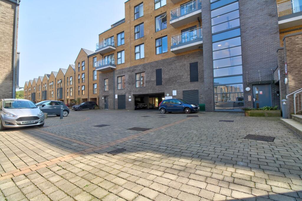 Additional property image - Salt Marsh Road, Shoreham-by-sea, BN43